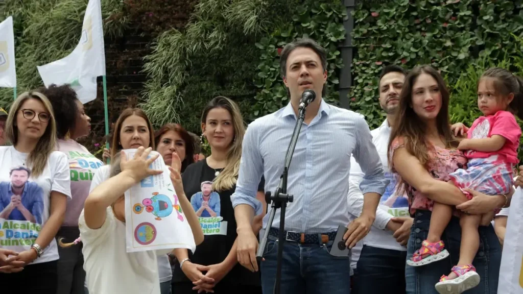 Daniel Quintero y Carolina Corcho se inscriben para consulta del Pacto Histórico a pesar de que no hay decisión en firme sobre su realización