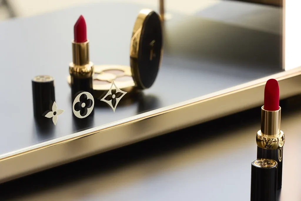 Debut en la belleza: Louis Vuitton se adentra en el mundo del maquillaje