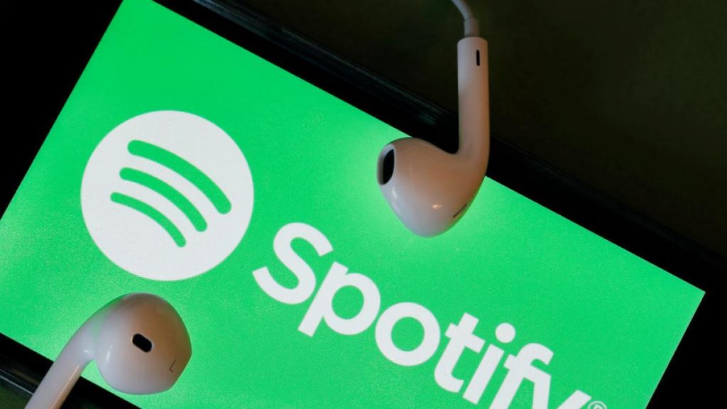 En 2017 crea una lista de reproducción en Spotify y ahora las discográficas llaman a su puerta con dinero en mano