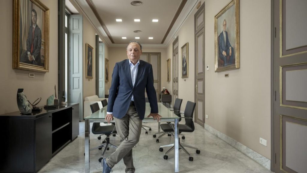 Finançament just es Boro Navarro, por Lluís Bertomeu Torner
