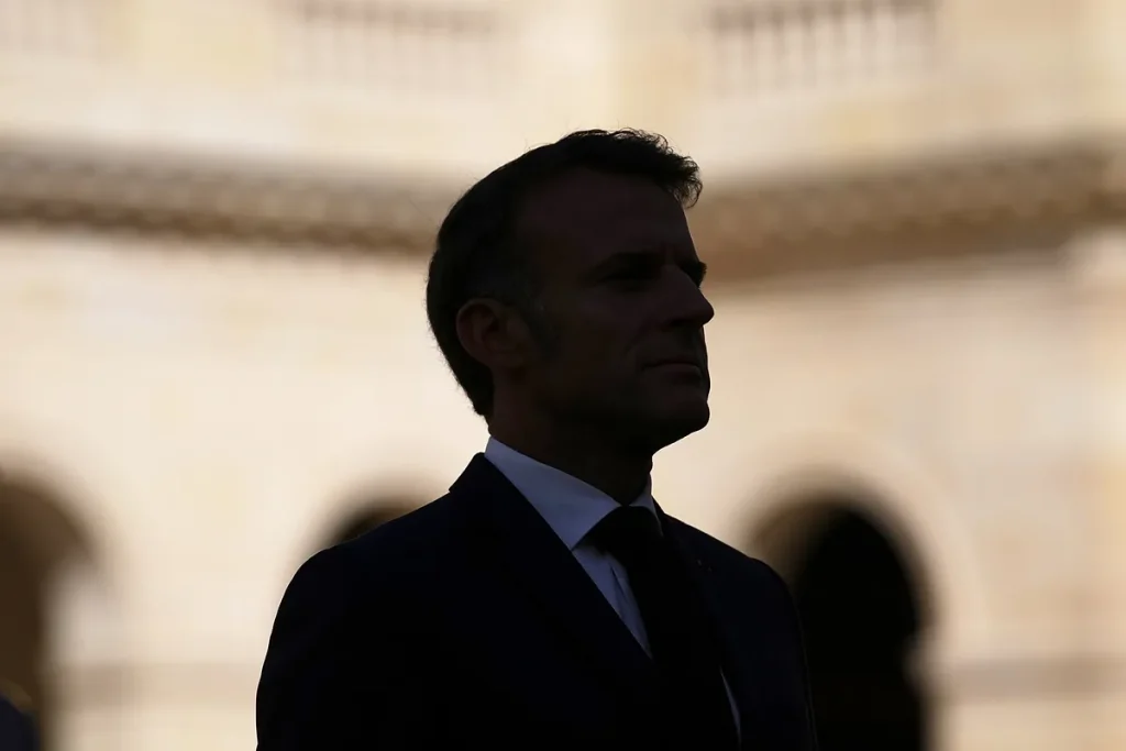 Francia cae en un bucle de ingobernabilidad