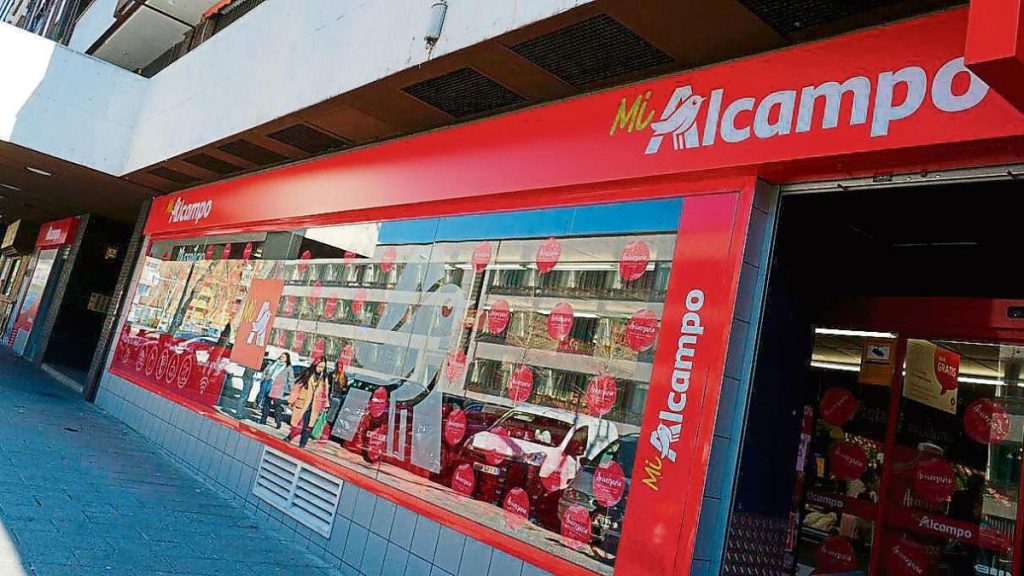 Las dos ciudades más caras para hacer la compra están en Catalunya, según la OCU