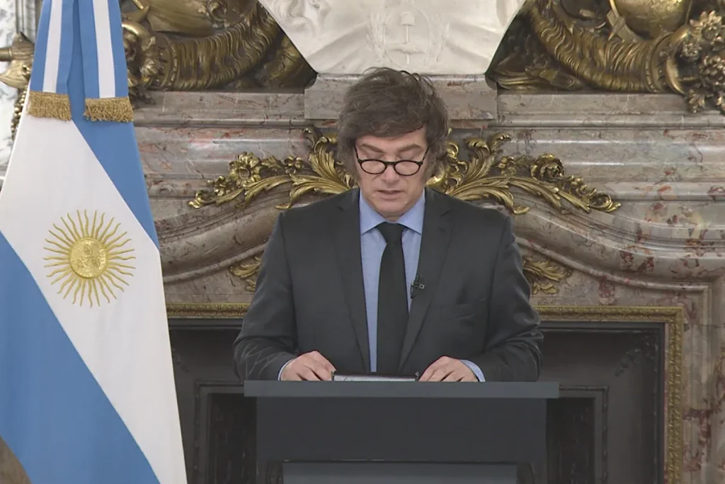 Milei busca una tregua ante las crecientes críticas y promete un presupuesto 2026 con énfasis en educación, salud y pensiones: "Lo peor ya pasó"
