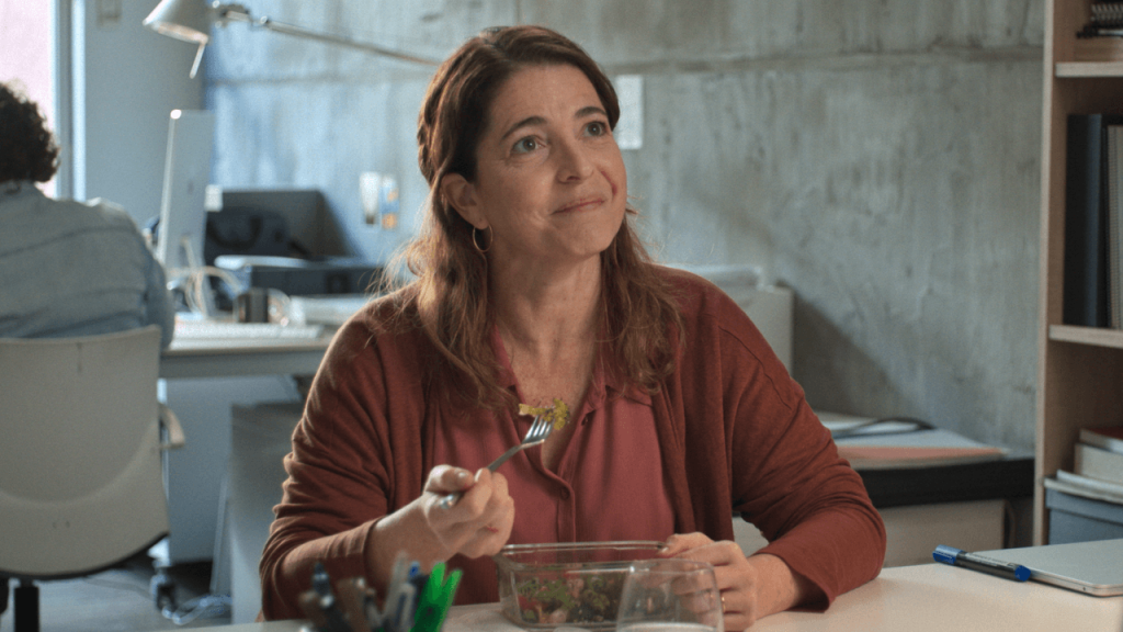 Nora Navas, actriz: “Separarse a los 50 es jodido porque se da esa cosa de la invisibilidad. ¿Dónde encuentras una pareja a esa edad? Las apps de citas son como ir de mercadillo”