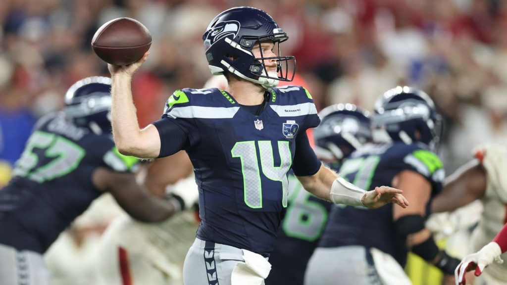 Seahawks' Darnold calmly directs winning drive vs. Cardinals