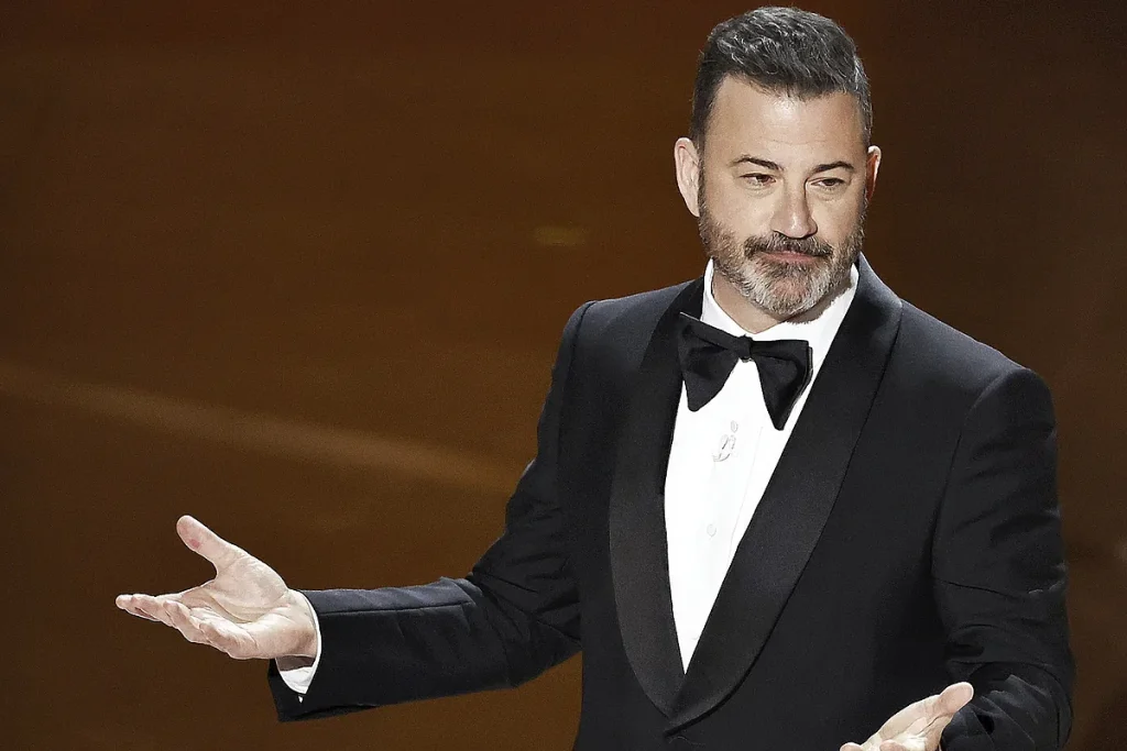 Trump acelera su intimidación tras la suspensión de Jimmy Kimmel y amenaza ahora a los medios críticos con "retirar licencias"