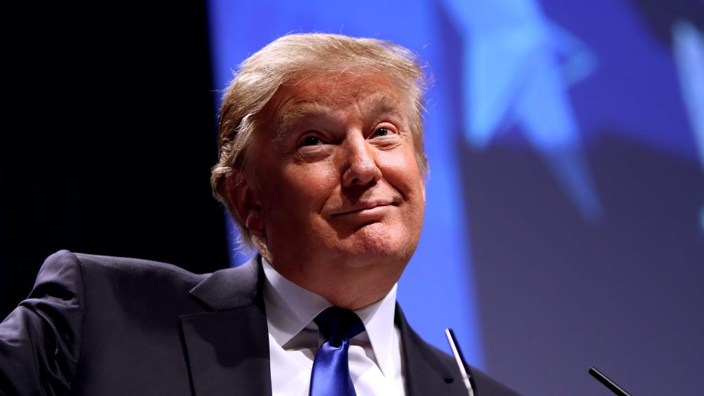 Trump la vuelve a liar al hablar sobre el paracetamol y el autismo