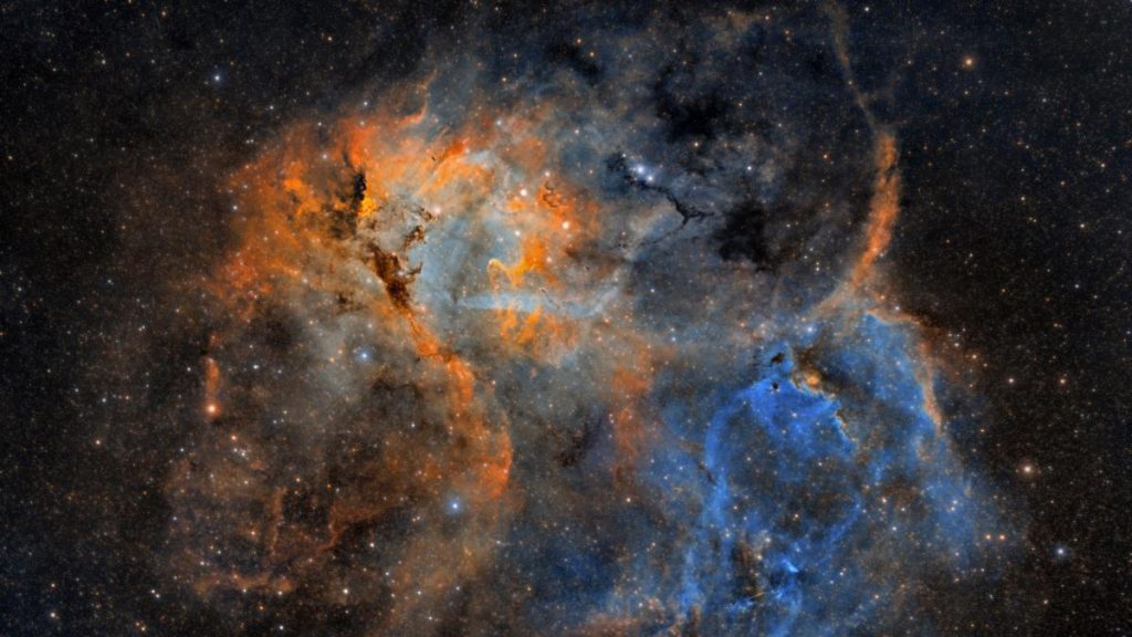 Un joven de 16 años apunta con su telescopio a las galaxias, hace una foto y llaman a la puerta del Observatorio de Greenwich