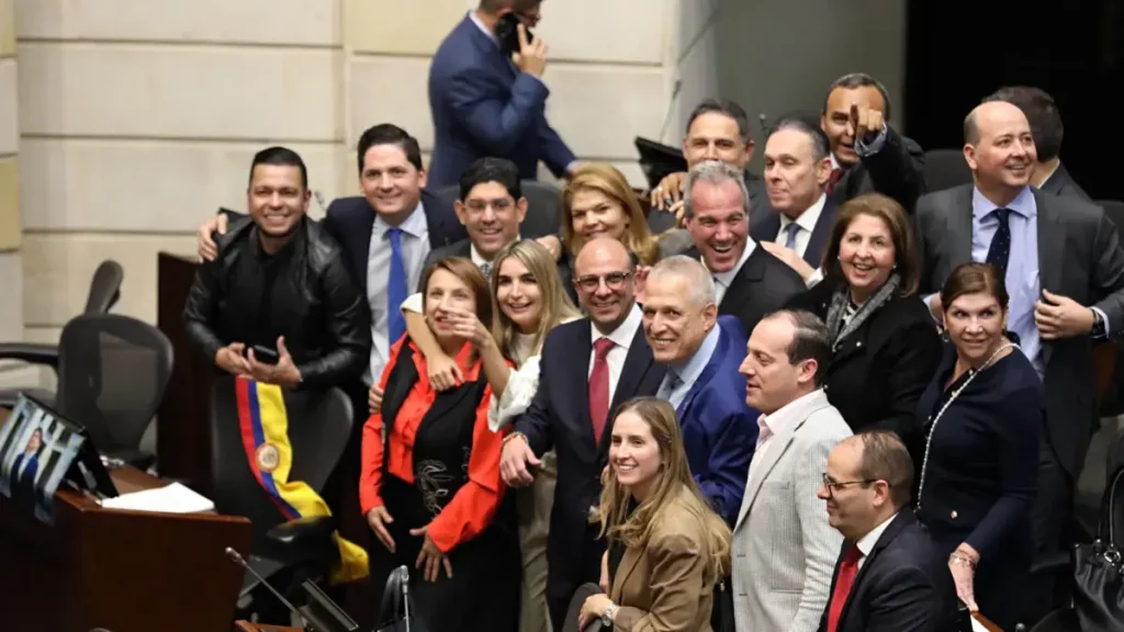 hay cacería para quitar representación burocrática a los partidos